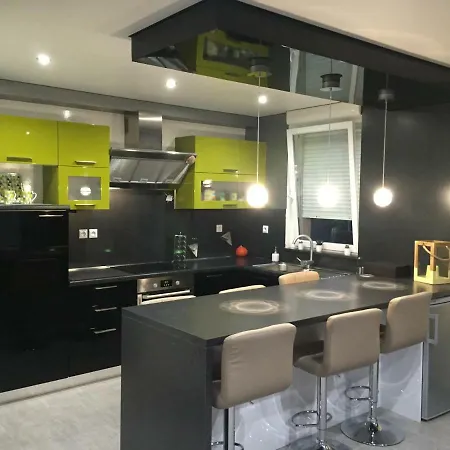 Des Trois Frontieres