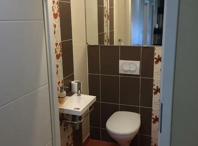 Des Trois Frontieres *